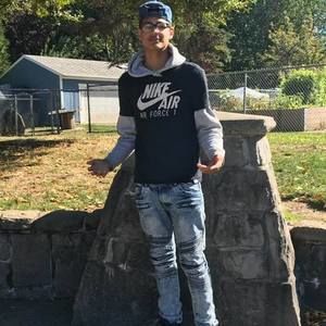 Meet your Posher, Benjamin